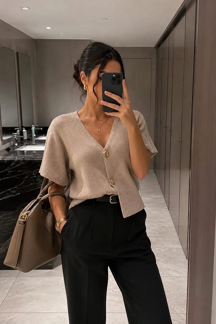 Inspiración para un conjunto de oficina chic y sencillo