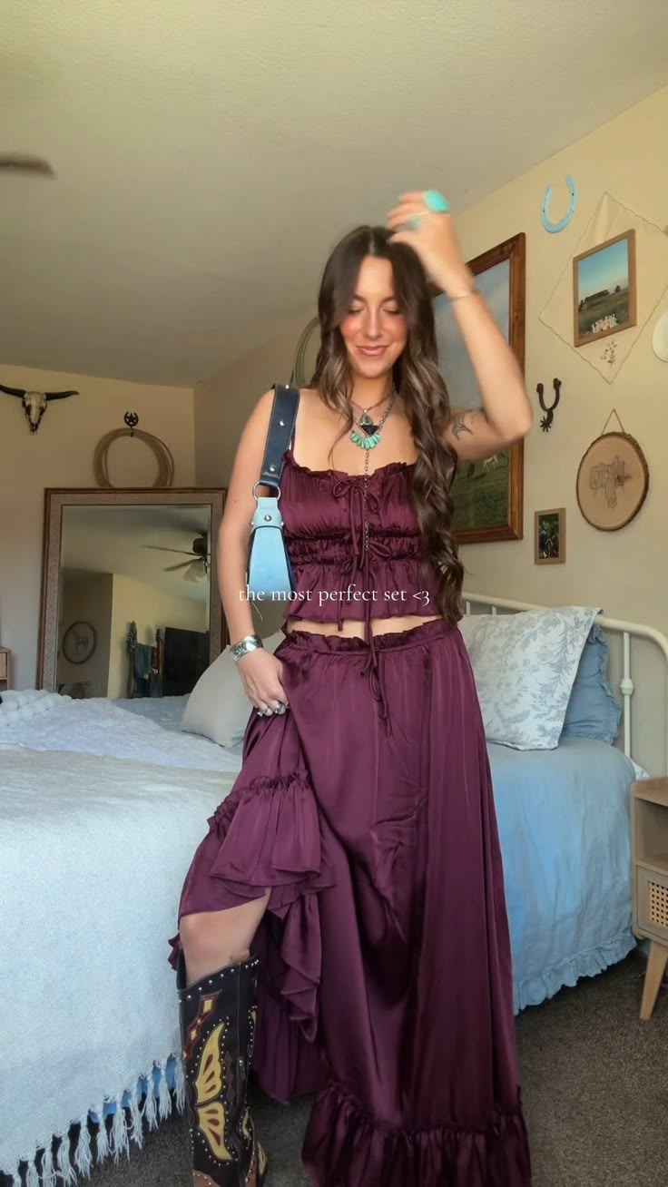 Комплект из шелковистого сатина Mulberry для стильных осенних образов на переходный сезон | 12th Tribe