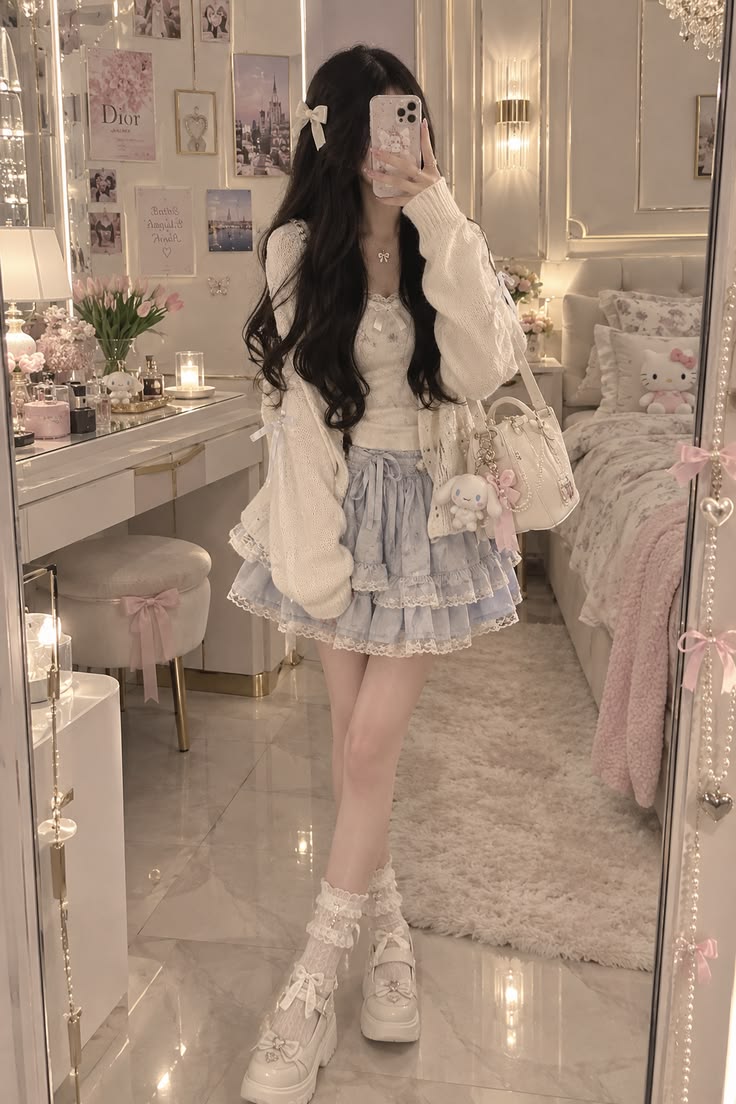 look Cinnamoroll