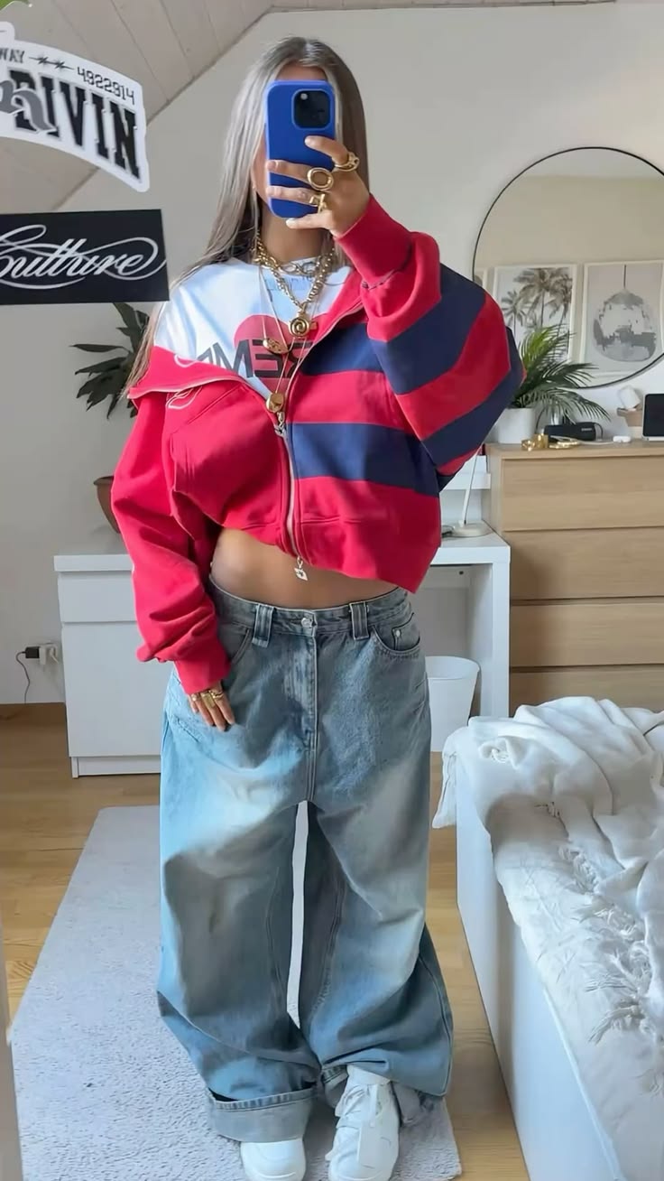 Vibes streetwear baggy : chic années 90 Y2K